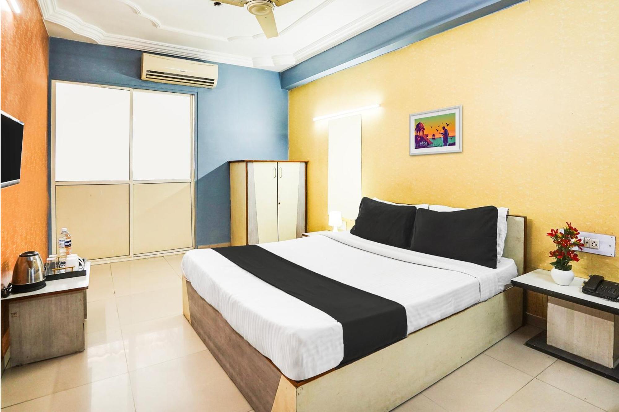 Hotel O Vibrant Residency Αχμπανταμπάντ Εξωτερικό φωτογραφία