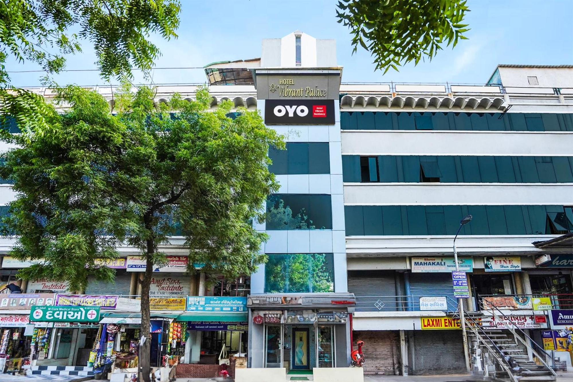 Hotel O Vibrant Residency Αχμπανταμπάντ Εξωτερικό φωτογραφία