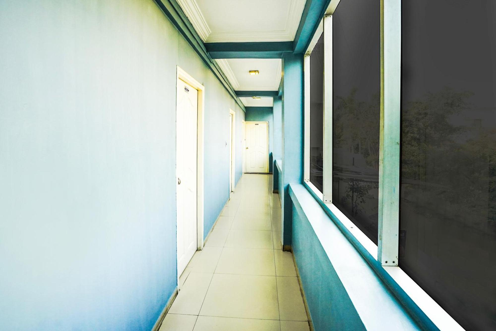 Hotel O Vibrant Residency Αχμπανταμπάντ Εξωτερικό φωτογραφία