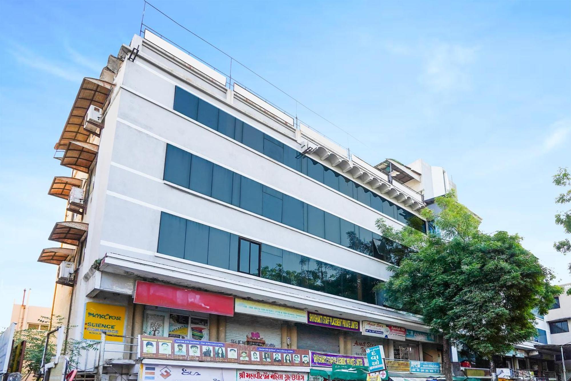Hotel O Vibrant Residency Αχμπανταμπάντ Εξωτερικό φωτογραφία